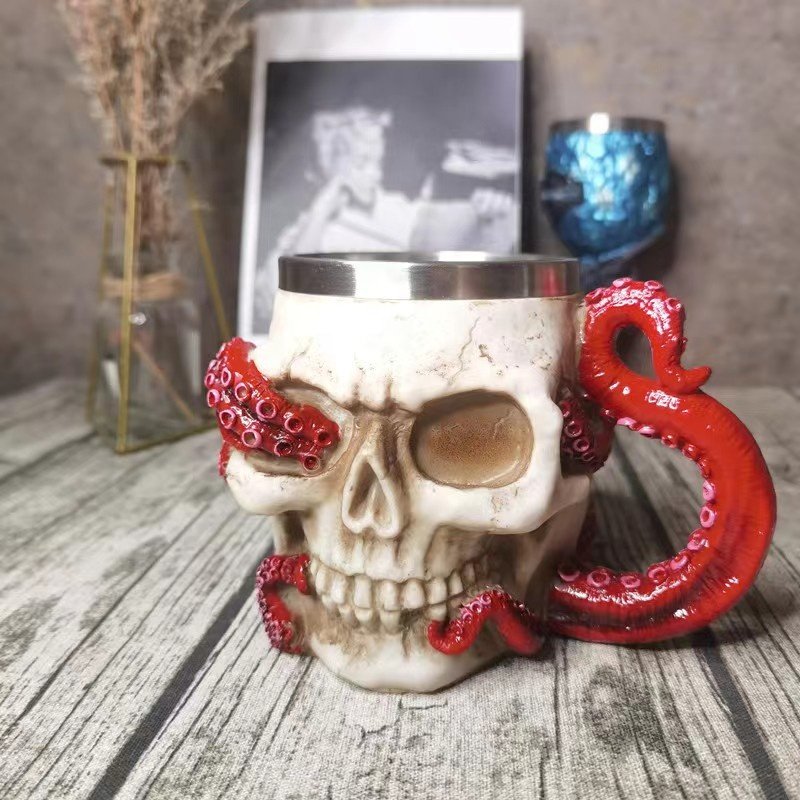 Wholesale 400ML Resin Engrave Skull Mug With Octopus Tentacle Personalized Halloween Vacuum Tumbler Carving Skull Coffee Mug