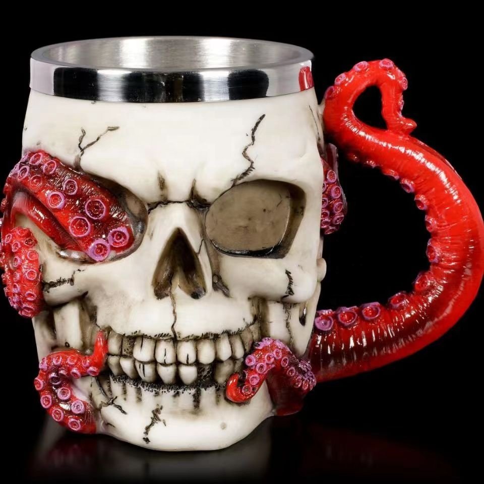 Wholesale 400ML Resin Engrave Skull Mug With Octopus Tentacle Personalized Halloween Vacuum Tumbler Carving Skull Coffee Mug