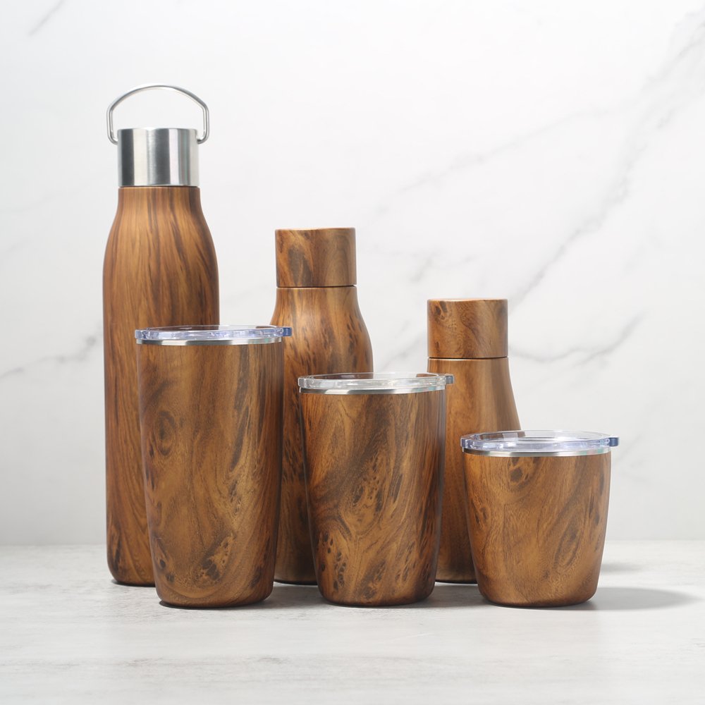 Low MOQ Magnetic Charging Hot And Cold Water Bottle Stainless Steel With Logo