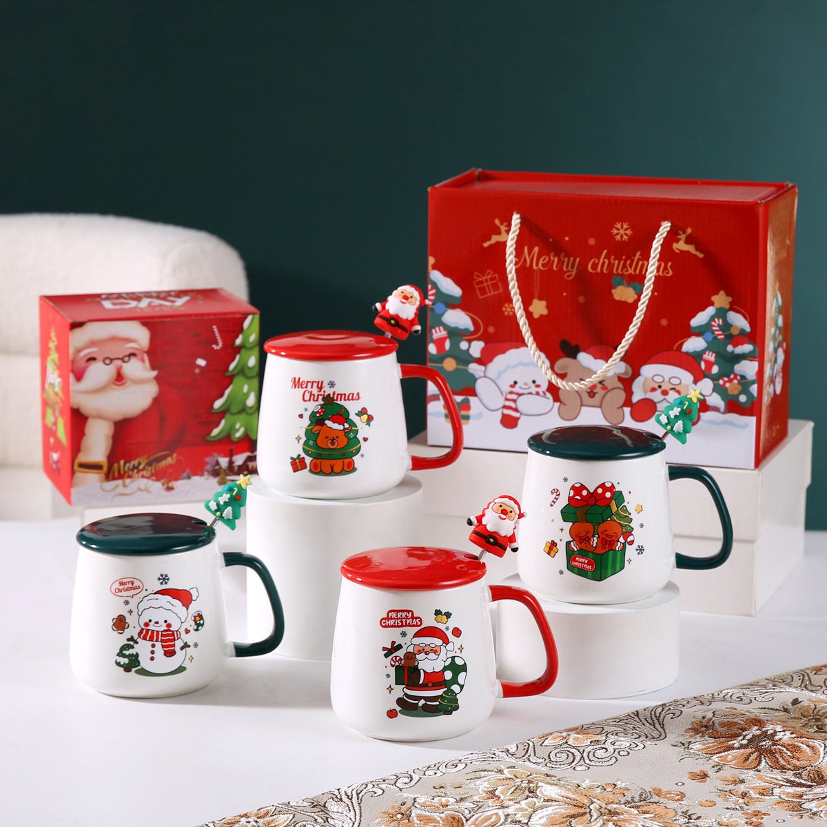 Christmas Mug Santa Claus Ceramic Cup Household Water Cup Coffee Cup Cartoon Christmas Gift Present