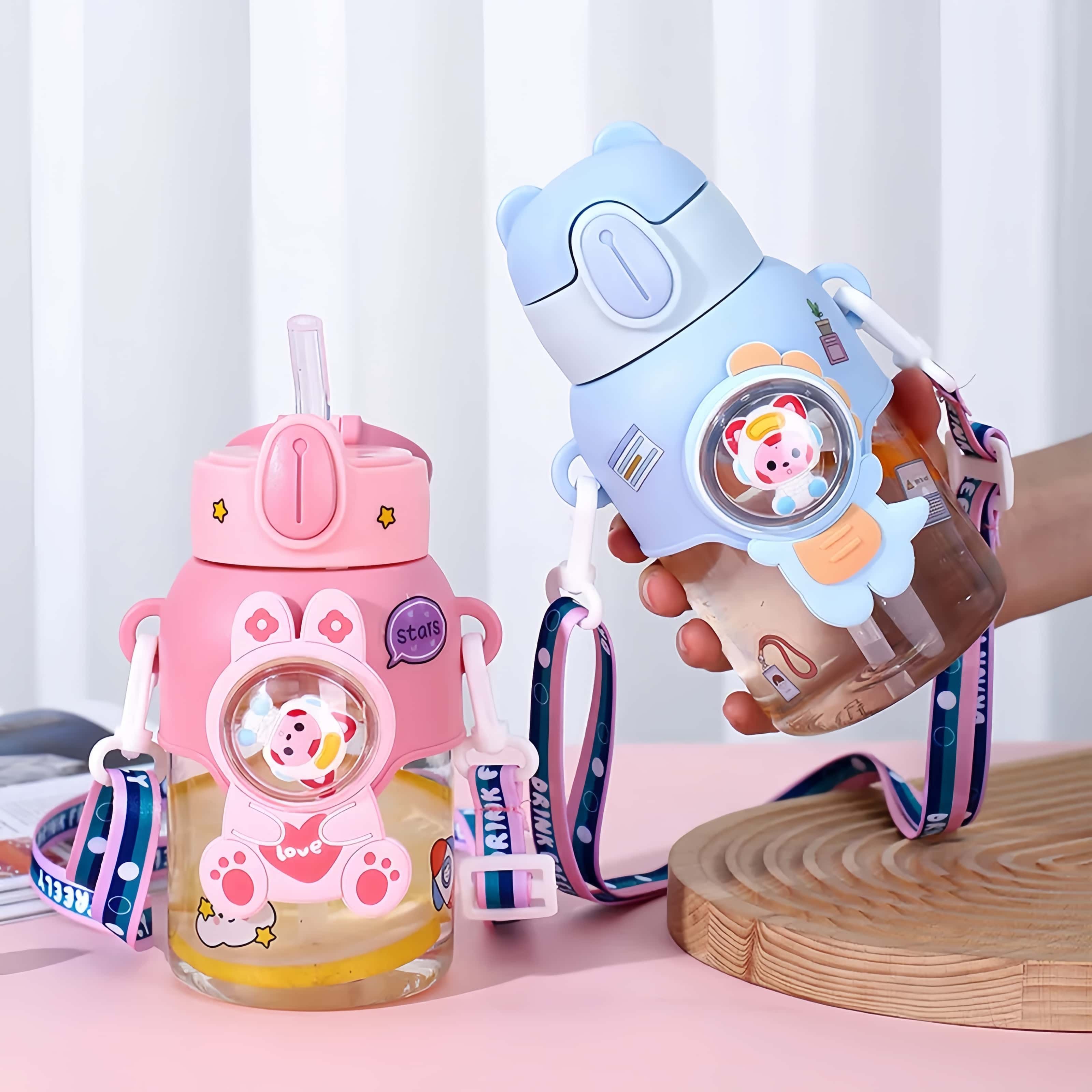 600ml Cartoon Children's Water Bottle with Straw Portable Water Bottle plastic water bottle