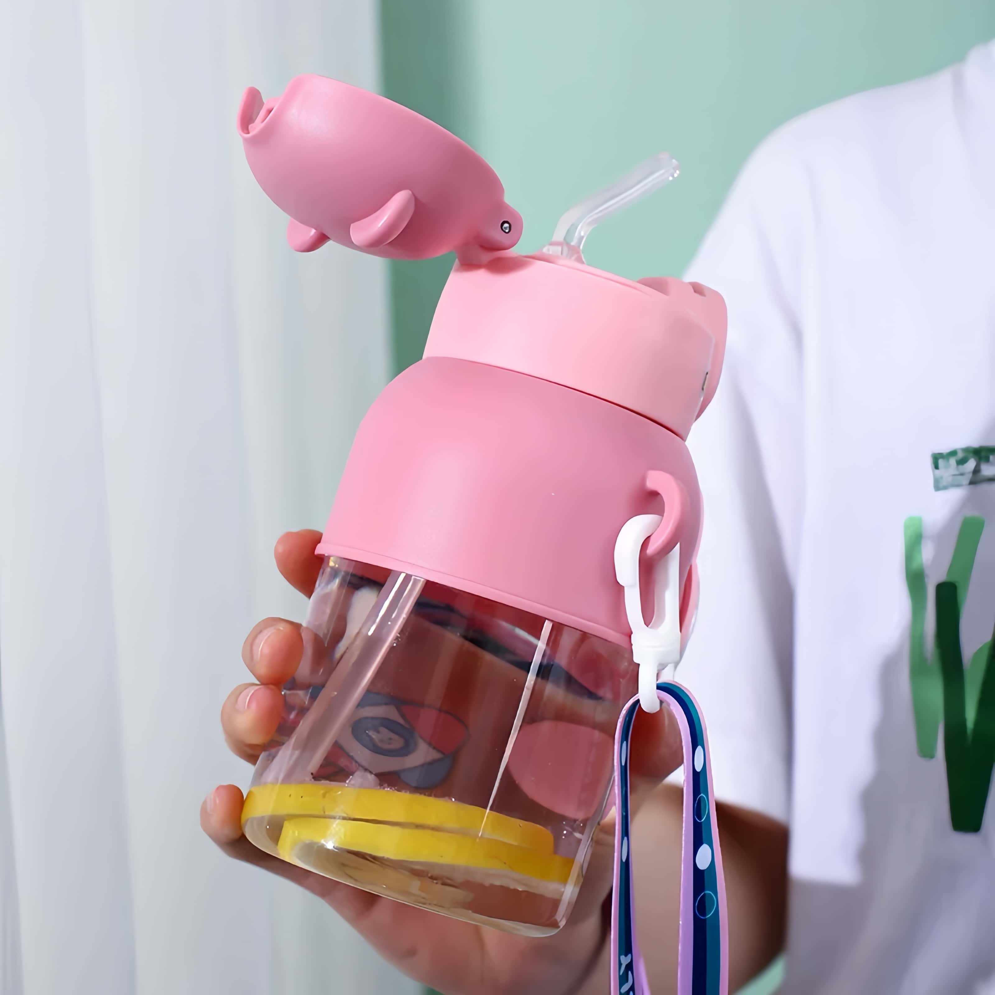 600ml Cartoon Children's Water Bottle with Straw Portable Water Bottle plastic water bottle
