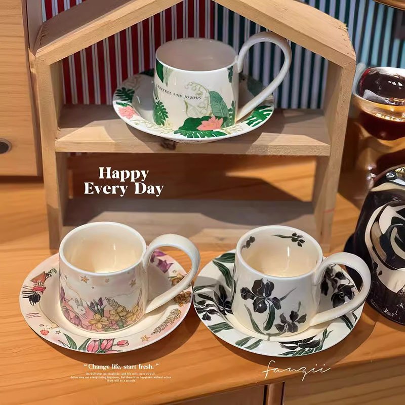Vintage American coffee cup and saucer delicate light luxury oil painting mug