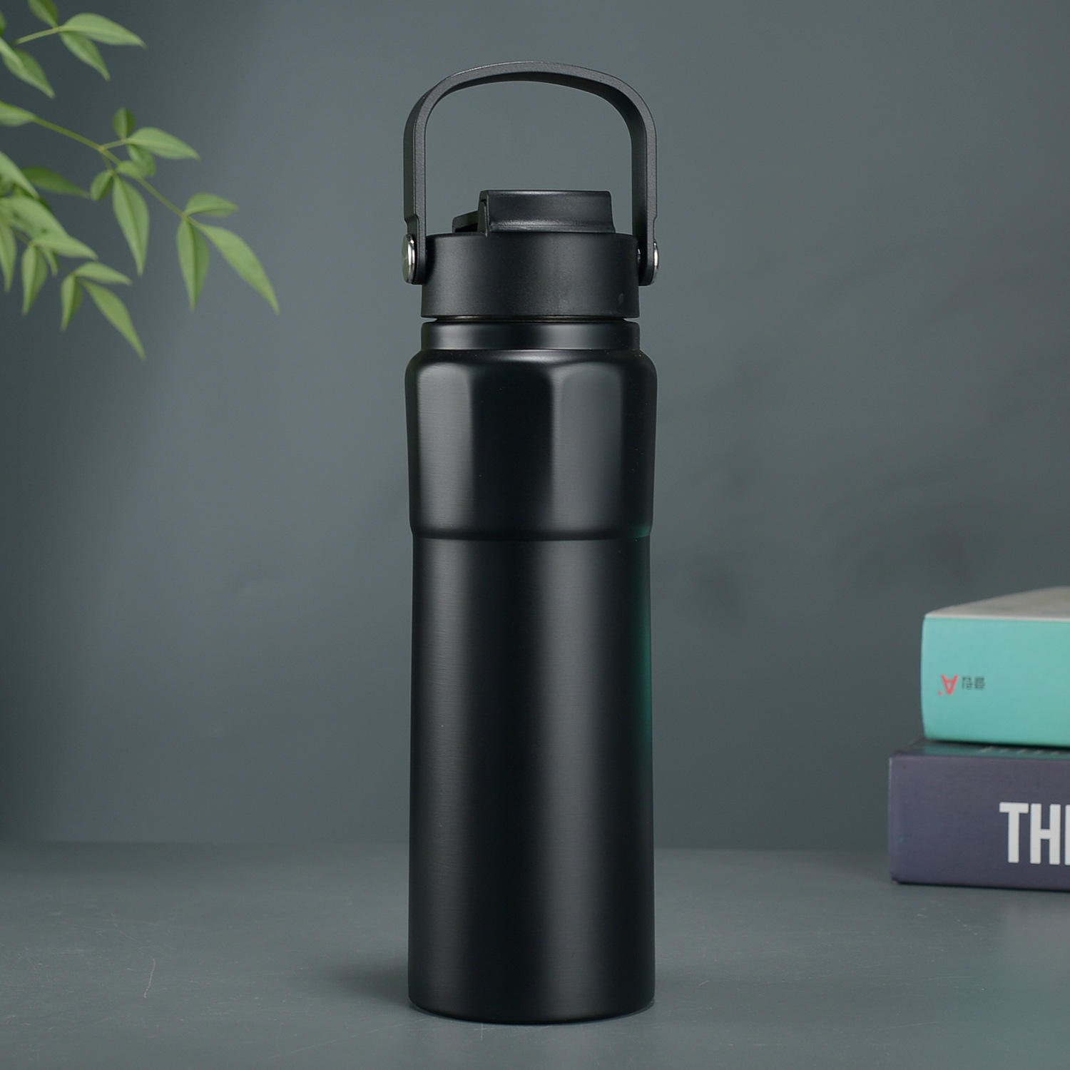 Design Stainless Steel Sports Water Bottle Double-Walled Vacuum Insulated Flask Camping Flask Reusable Water Purification Bottle