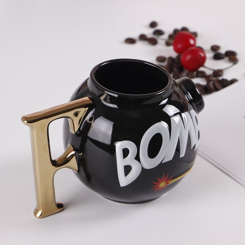 customized logo special shaped Unique Bomb Molding New Creative Black and White Ceramic 3d Mugs porcelain cups with gold handle