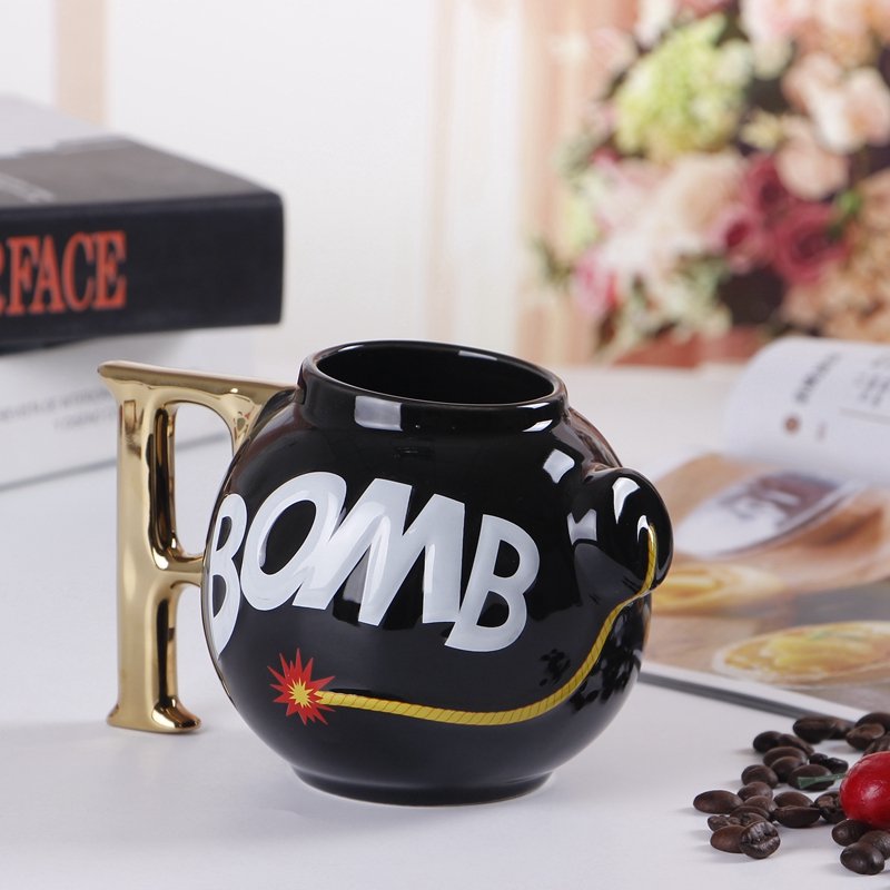customized logo special shaped Unique Bomb Molding New Creative Black and White Ceramic 3d Mugs porcelain cups with gold handle