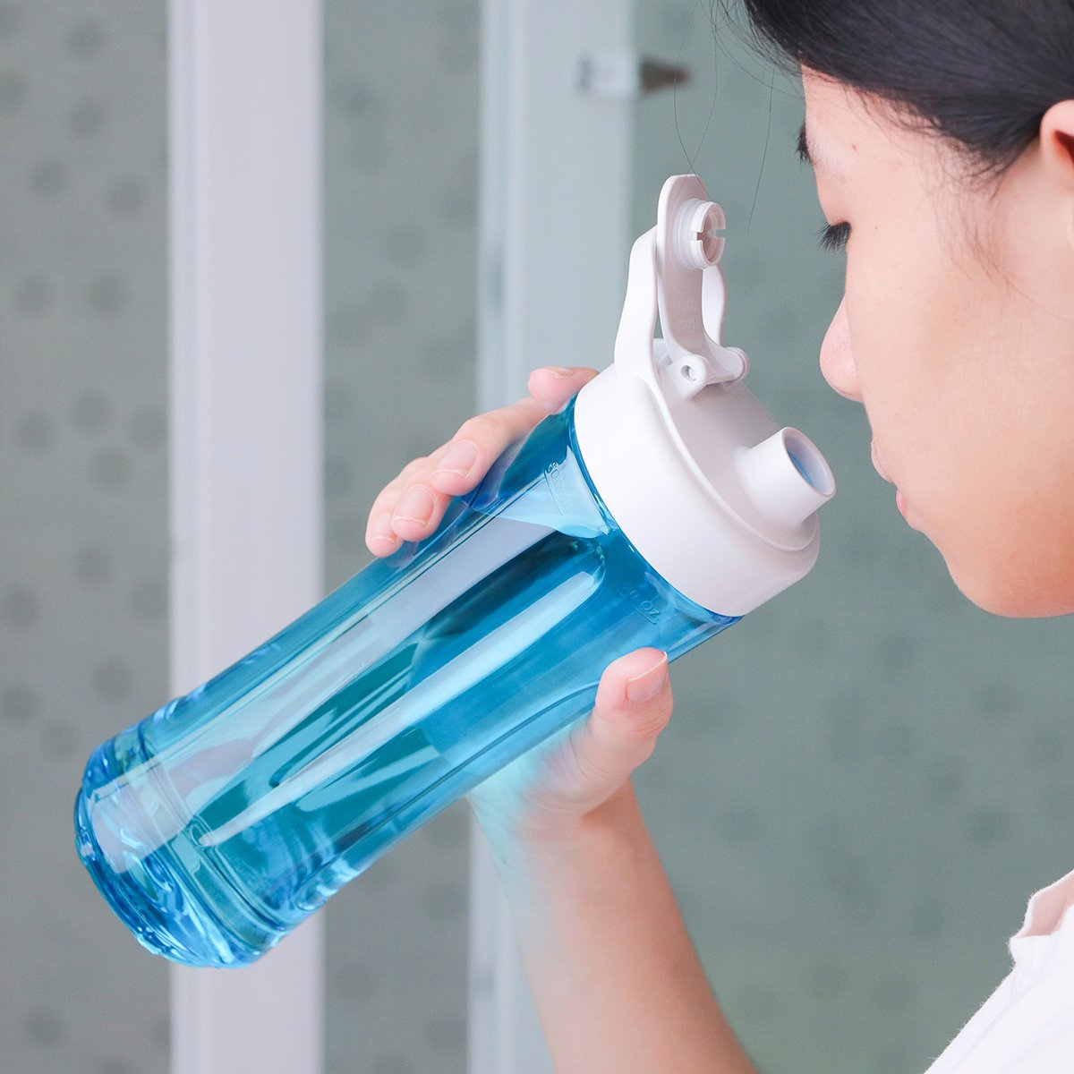 Top Screen Printing Botellas Bpa Free LeakProof Tritan Lightweight Plastic Sports Drink Water Bottles Mockup With Straw