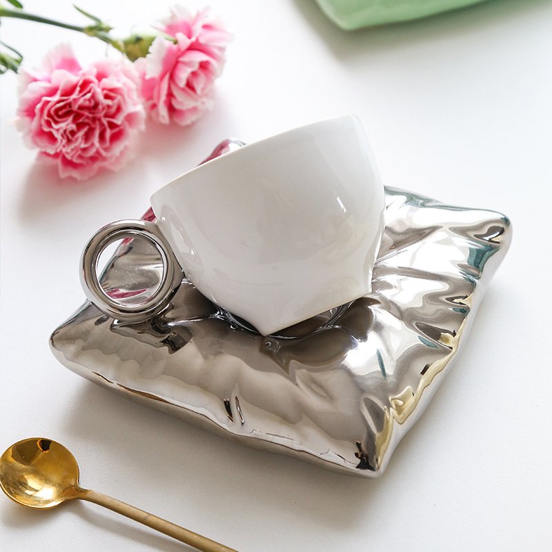 Creative Macaron Pillow Pack Coffee Cup 200ml Nordic Ceramic Coffee Mug