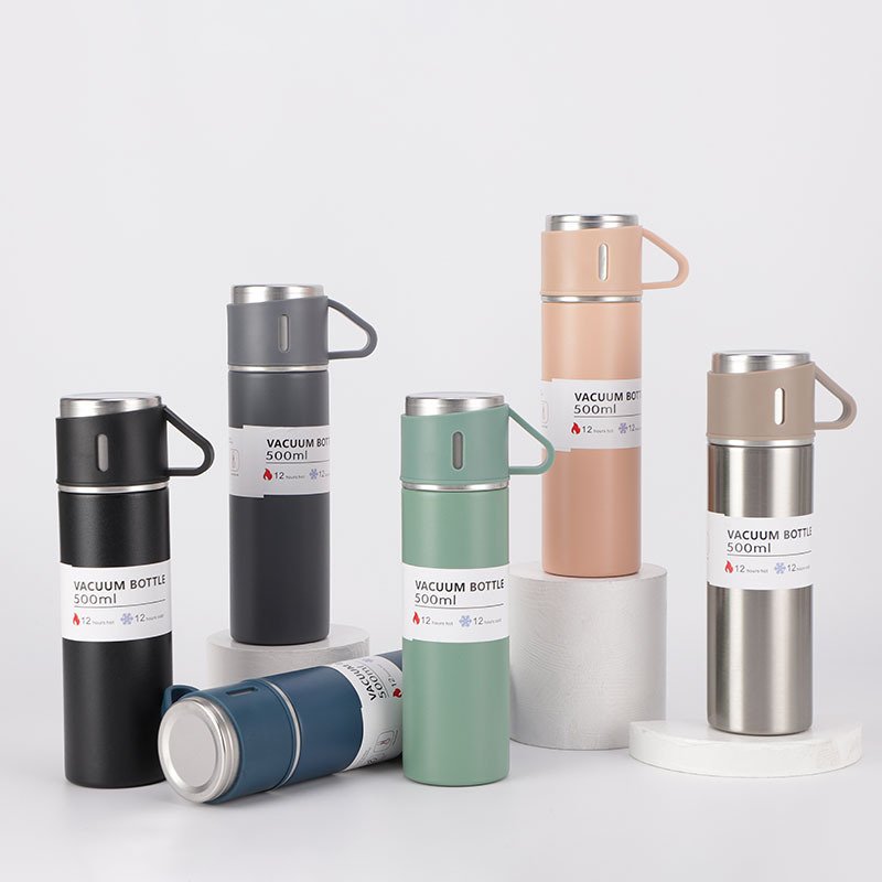 Hot selling 500ml gift box set portable 304 stainless steel thermos cup vacuum tea cup sets one cup with two lid