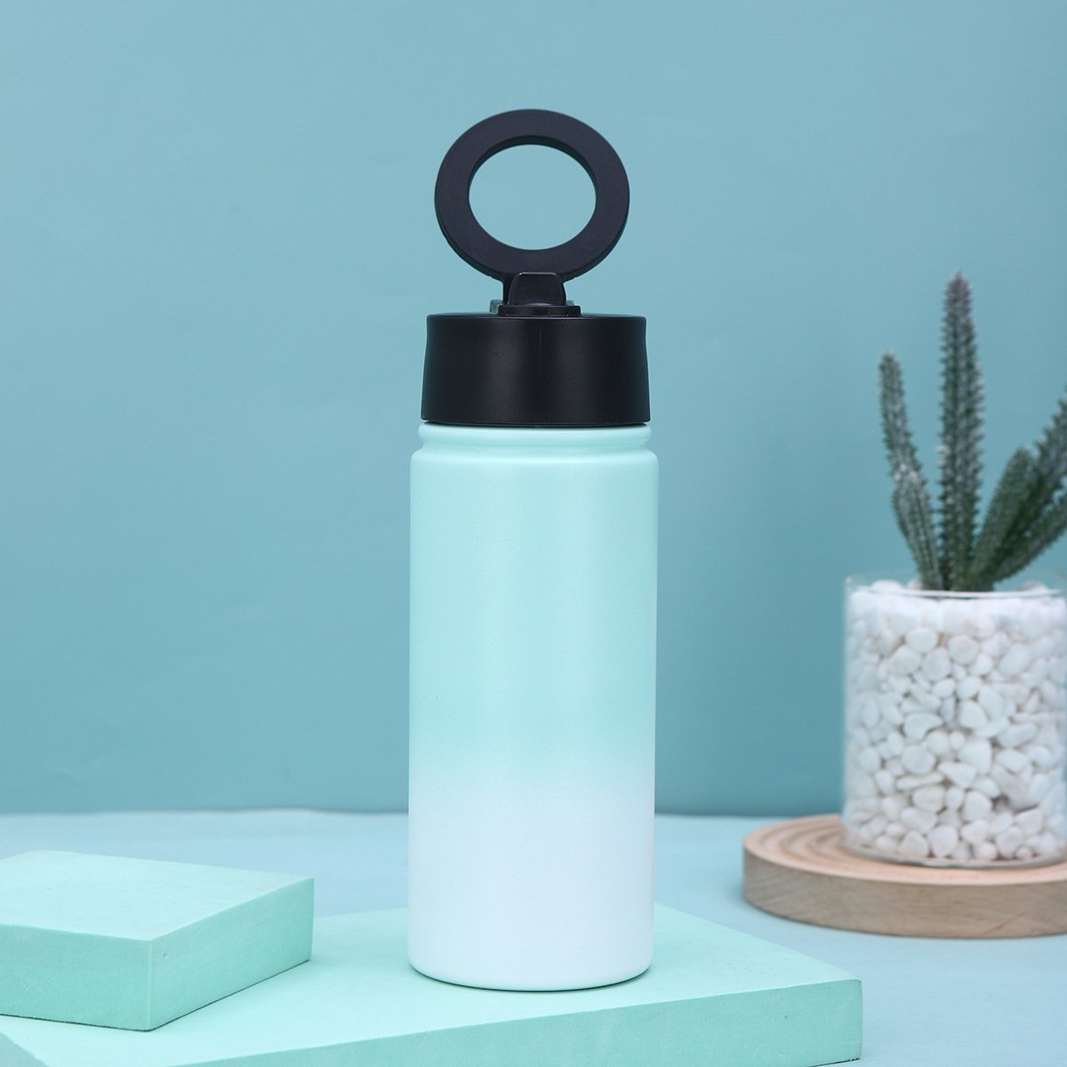 Magnetic Water Bottle new product ideas 2024 best selling stainless steel water bottle with Magnetic phone holder custom logo