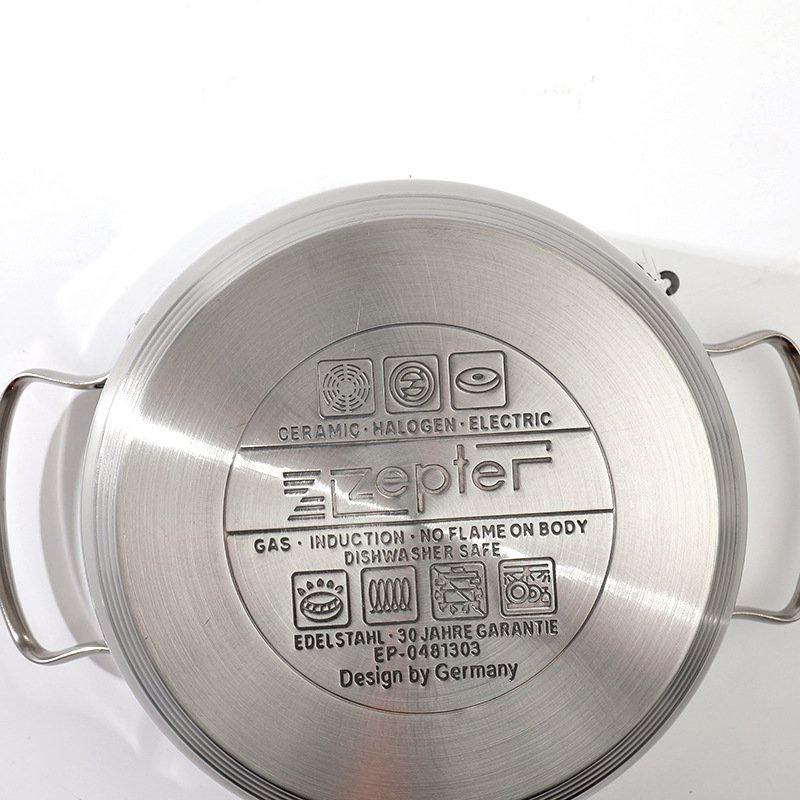High quality 12PCS cookware set Stainless steel cookware set Non-stick pan and pot set with glass lid