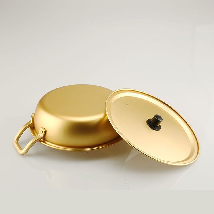 Factory Direct Korean Ramen Cooking Pot Fast Heating Cookware Set Gold Soup Noodle Pot Aluminum Pots Sets For Kitchen