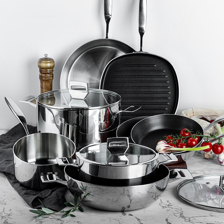 Manufacturer Nonstick Cookware Set Black Casseroles Wok Pan Durable Stainless Steel Pans