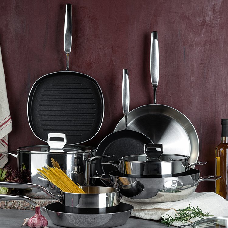 Manufacturer Nonstick Cookware Set Black Casseroles Wok Pan Durable Stainless Steel Pans