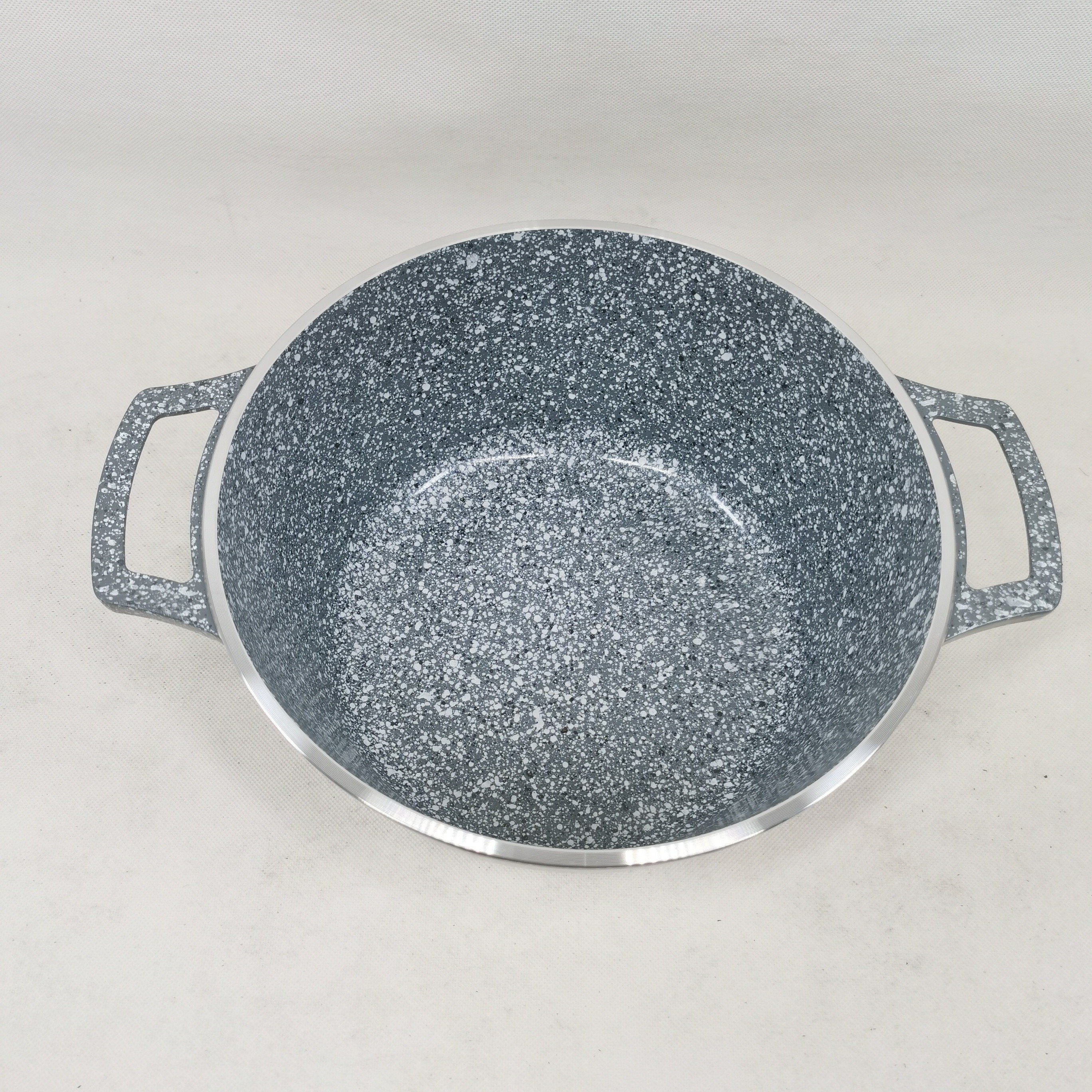 High quality 12 piece cast aluminum ceramic non-stick cookware sets kitchen soup pot fry pan