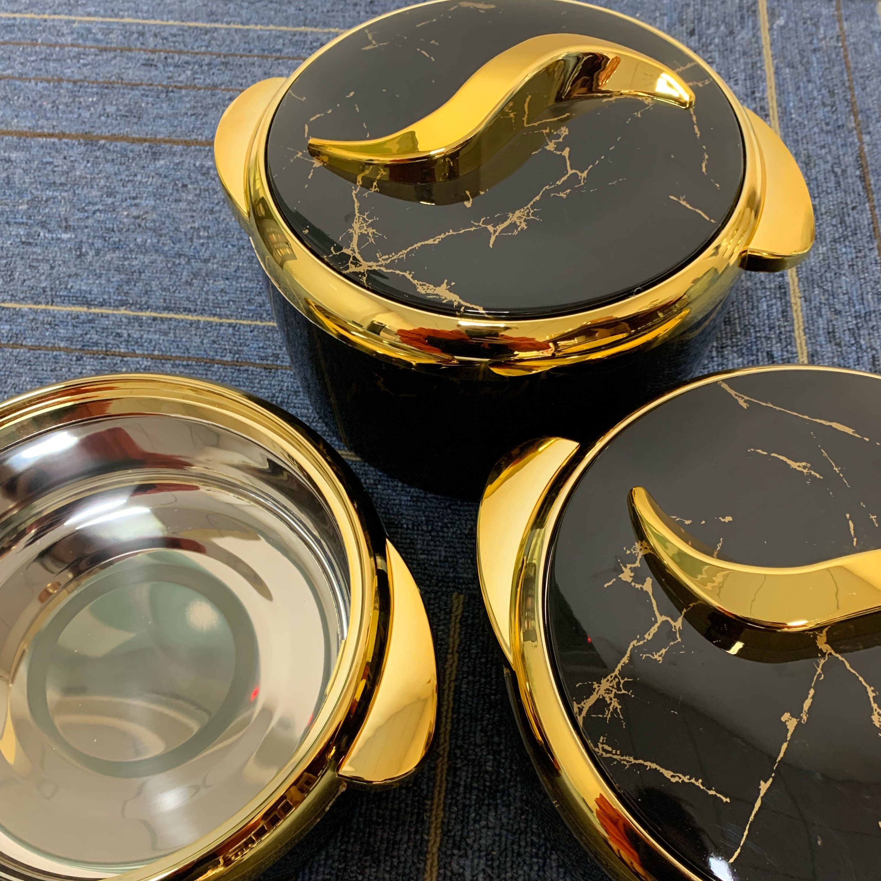 Rounded Insulated Casserole Server Hot Pot Set of 3 Gold Plated Cover Food Serving Insulated Hot Pot