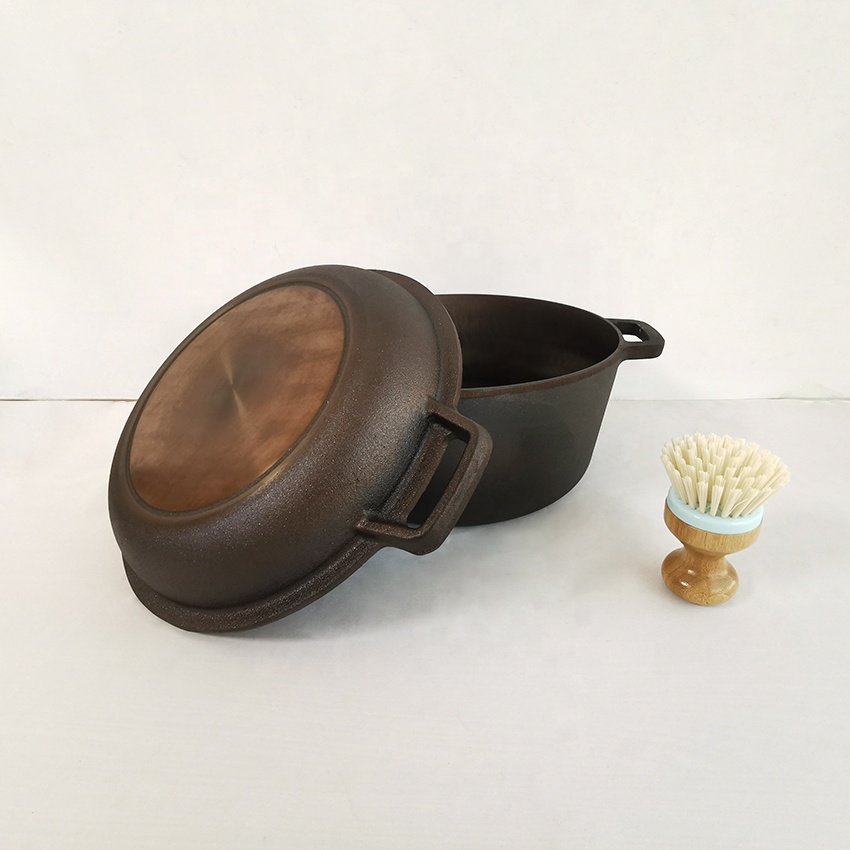2023 New Arrival Smooth Cookware 2 in 1 Polished Cast Iron Dutch Oven With Cover