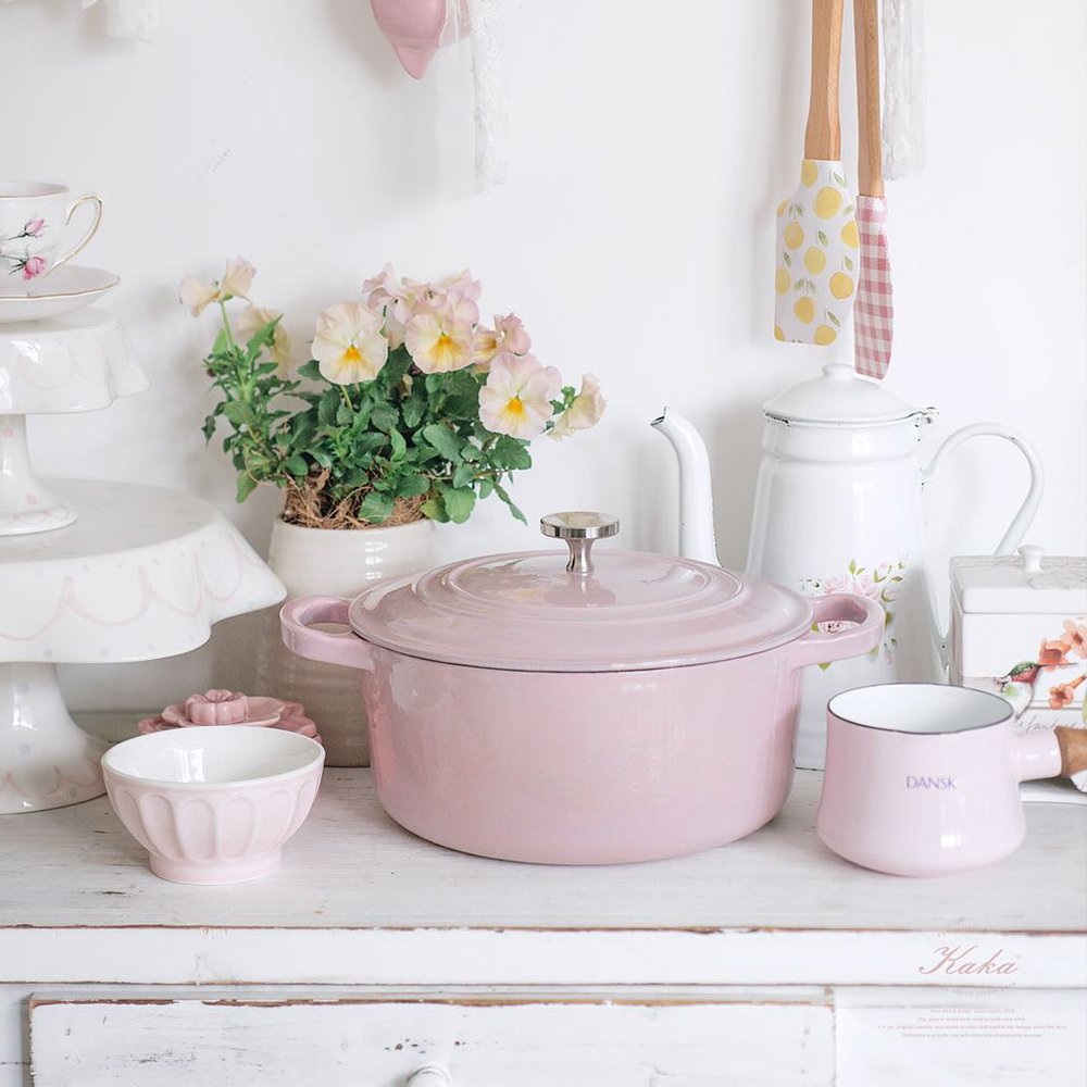 M-cooker kitchen cookware set pink cooking enamel pot cast iron casserole set