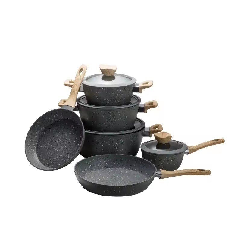 ASSMILE Customized Logo 10 pieces Non Stick Cookware Set New Arrival Home Use Aluminium Alloy Wooden Handle Cookware Set