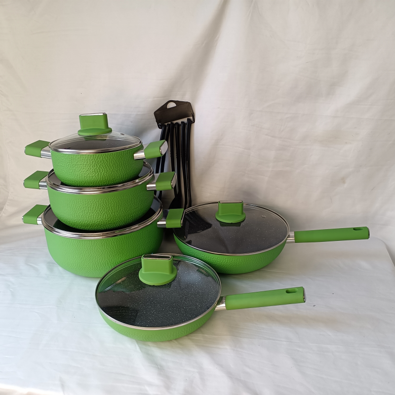 Cookware Sets 16 PCS New Green Induction Base Hammer Style Granite Non-stick Aluminum Cookware Set