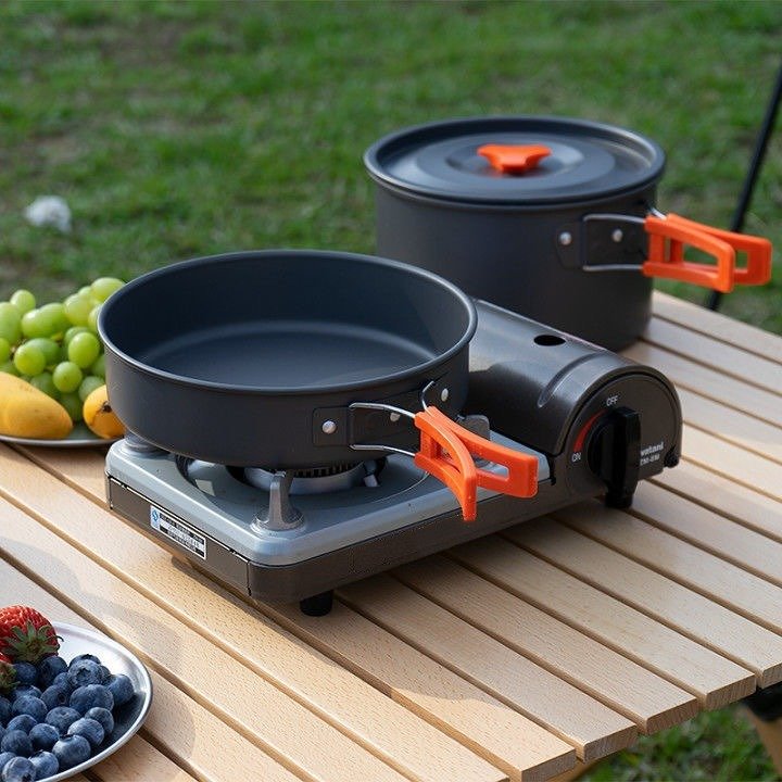 Modern Design Portable 3-4Person Camping Cookware Set Includes Pot Kettle 2 Cups Spoon Sustainable Outdoor Backpacking Trips