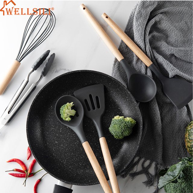 Hot Sale 11PCS Non-Stick Wooden Handle Easy Clean Kitchen Cookware Set wooden handle cooking silicone utensils
