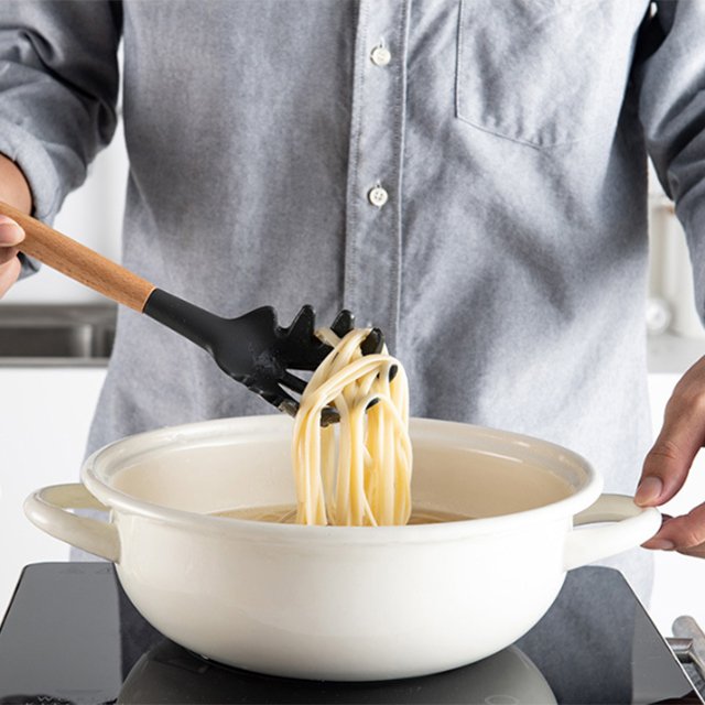 Hot Sale 11PCS Non-Stick Wooden Handle Easy Clean Kitchen Cookware Set wooden handle cooking silicone utensils