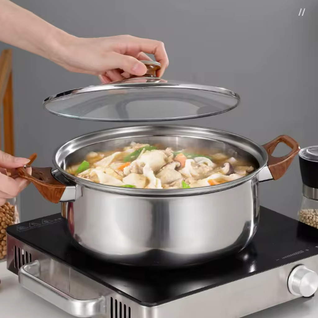 Wholesale 12pcs Stainless Steel Saucepan Cookware Sets With Glass Lid Cooking Pots And Pans Set Soup Stock Pot Kettle Frying Pan