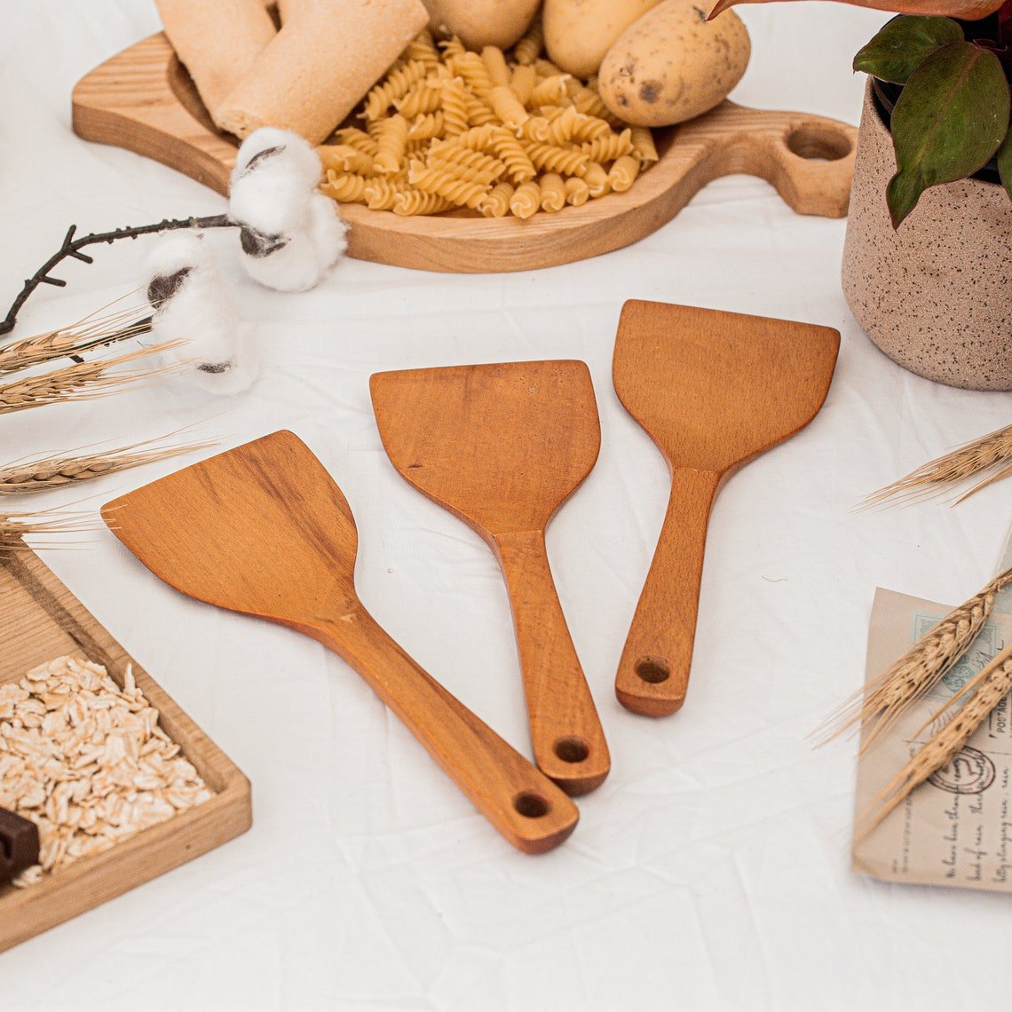 Wooden kitchen utensils natural acacia wood cookware set for non stick pans wholesale customizable logo