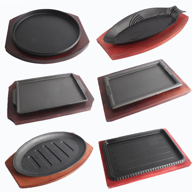 Wholesale cookware sets round sizzling plate fajita teppanyaki pan 24cm black cast iron steak plate with wooden base
