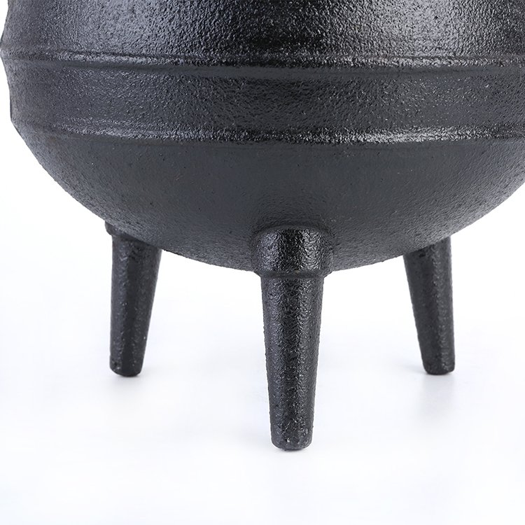 3 Legs Preseasoned Cast Iron South African Pot With Lid