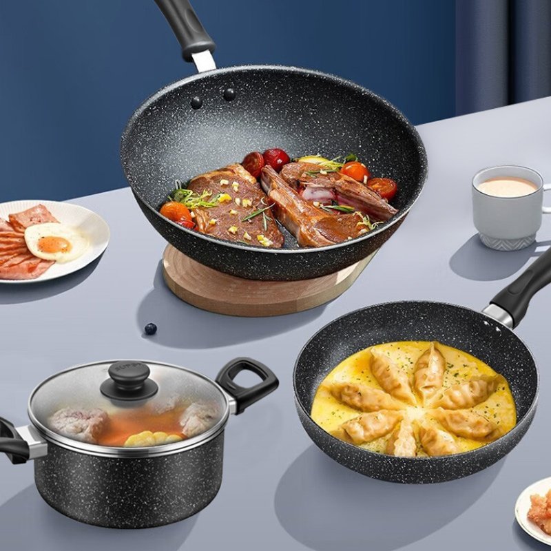 Fashion Light Oil Less Smoke Universal Magnetic Pot Set Sell Well New Type Light Luxury Custom Made Cookware Sets Modern 1pcs