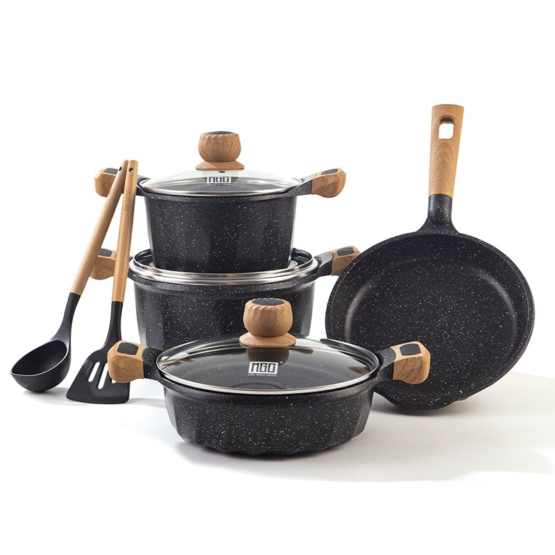 Pot set black sprinkling white dot printing MGC20CM French soup pot 24CM French soup pot 24CM French shallow soup 24CM French ro