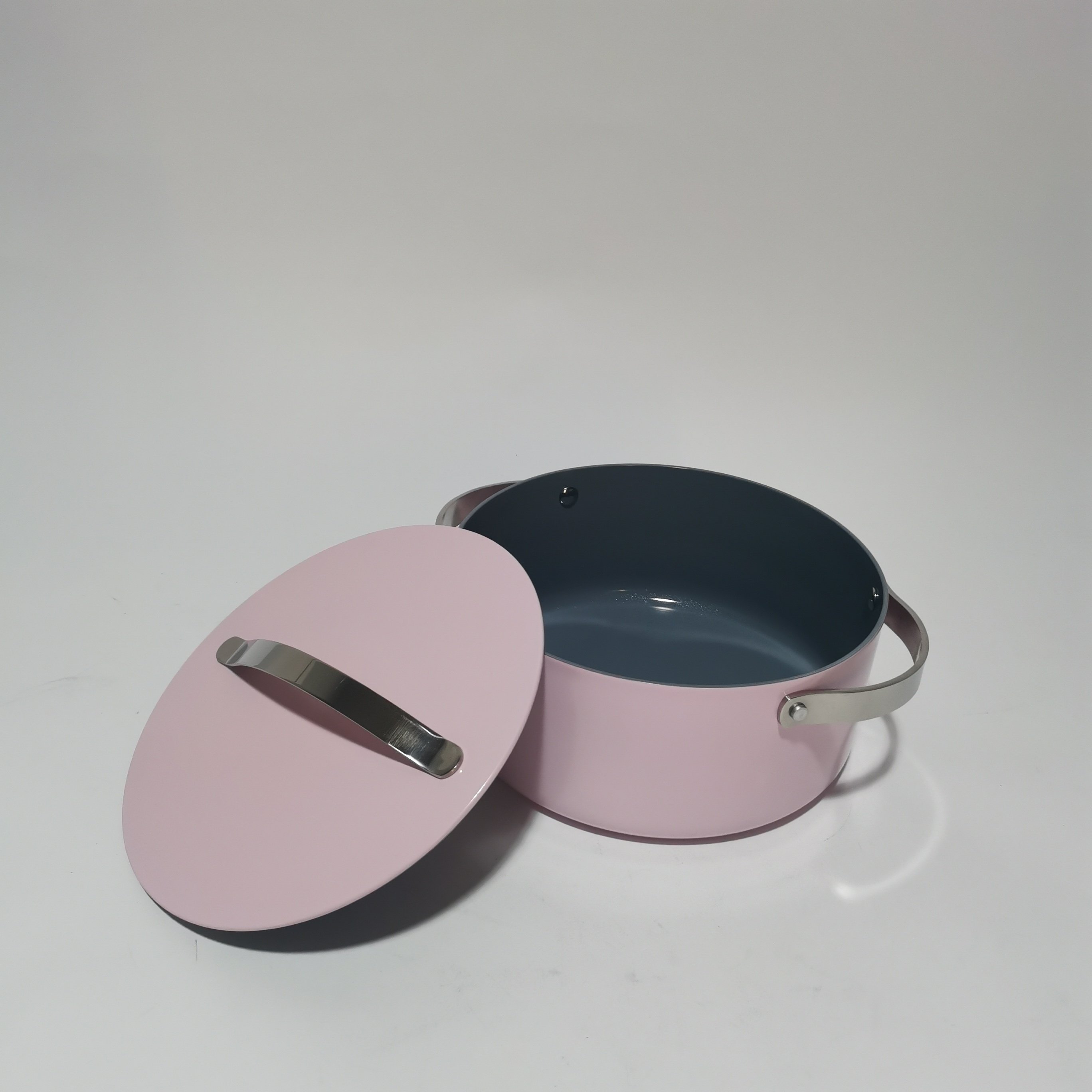 2023 Hot Selling Aluminum Non Stick Ceramic Inner Coating Frying Pan Cookware Set with Alu. Flat Lid