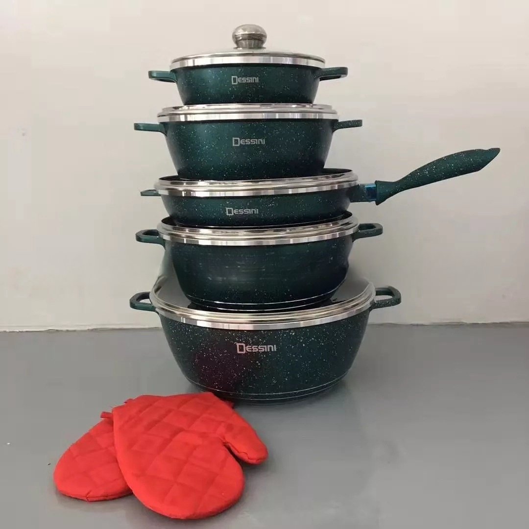 Hot sale 12-piece cookware set by heating uniform coating cookware set for sale Made in China