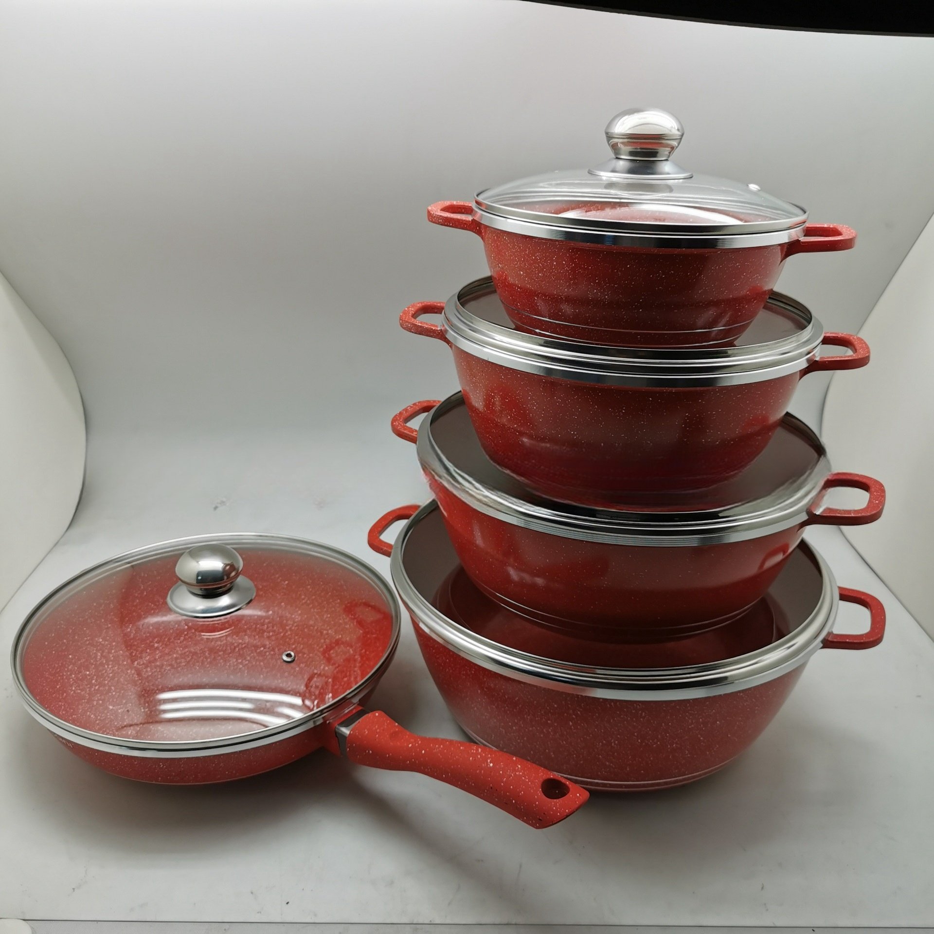 Hot sale 12-piece cookware set by heating uniform coating cookware set for sale Made in China