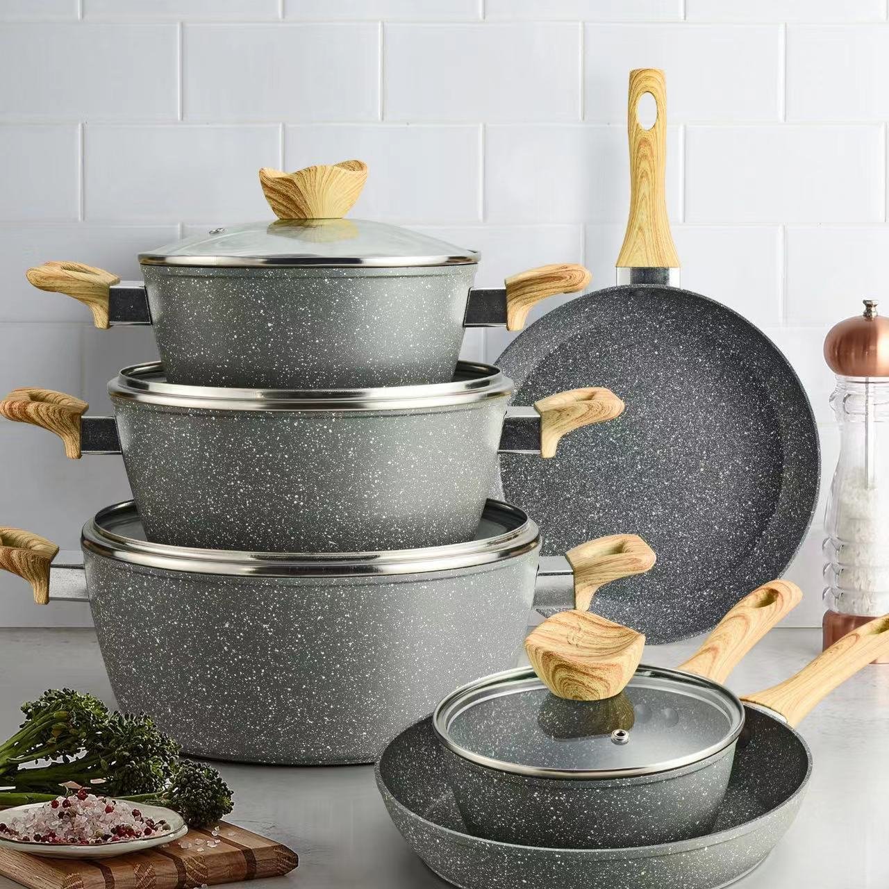 Custom Logo Acceptable 10 piecesPot Set Cookware Set Cooking New Arrival Aluminium Alloy Wooden Handle Cookware-Set Casserole