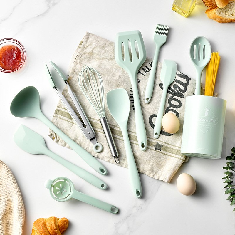 Low Price Guaranteed Quality 12 Piece Silicone Flatware Sets Tableware Nonstick Cookware Sets