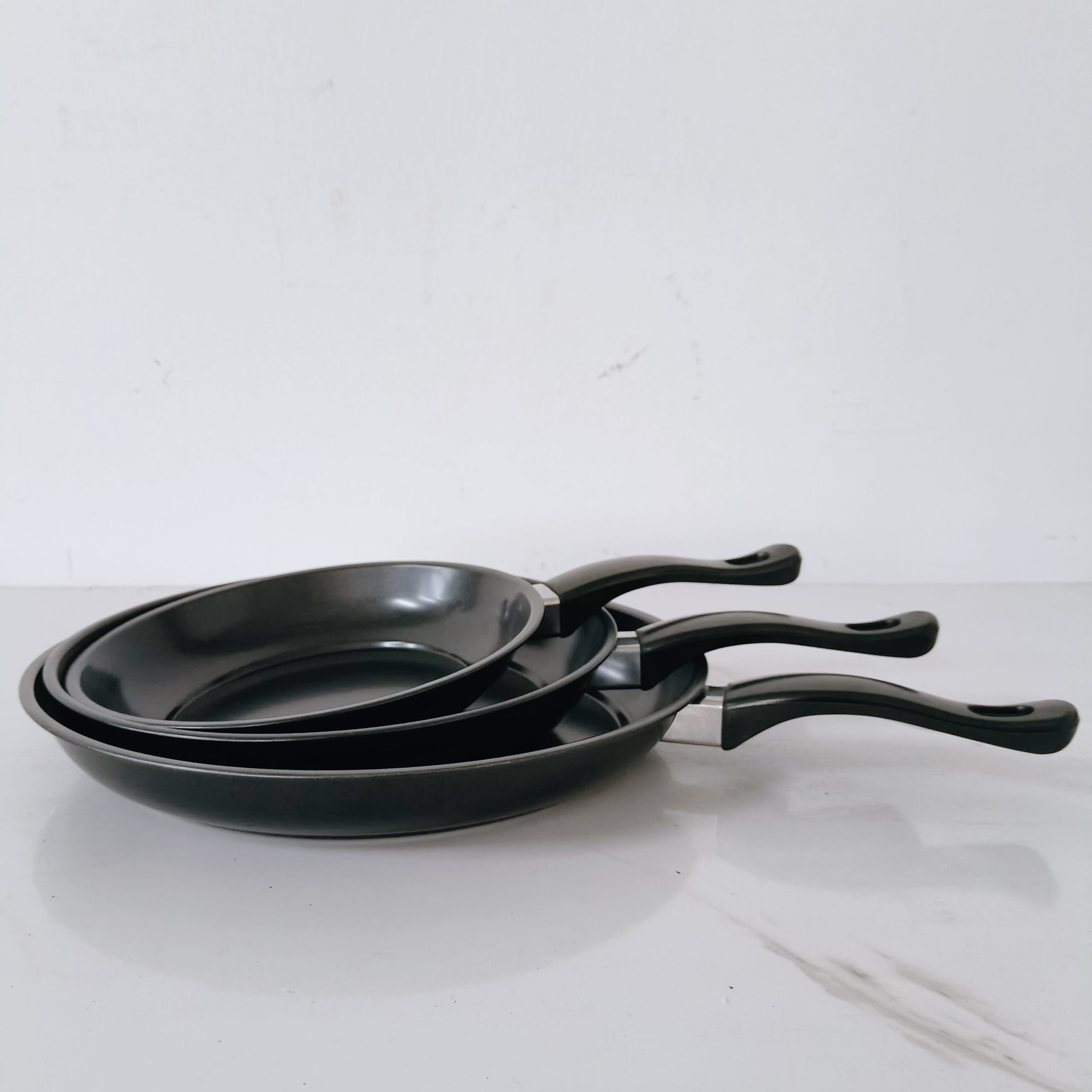 Non-Stick Coating Kitchen Accessories Iron Pot Three-piece Set Non-stick Pot Gift Box Set Frying Pan Frying Pan Cookware Set