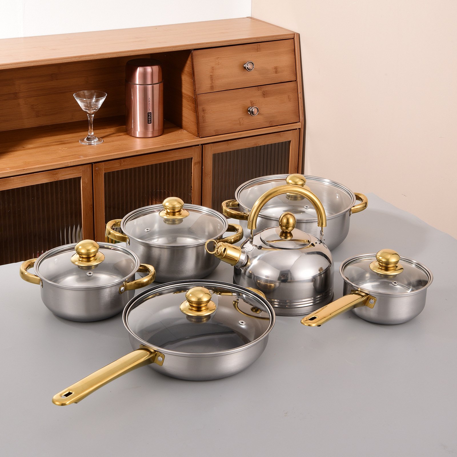 Wholesale 12pcs Stainless Steel Cooking Pots And Pans Set Non Stick Glass Lid Cookware Set Bulk Sale Stocked