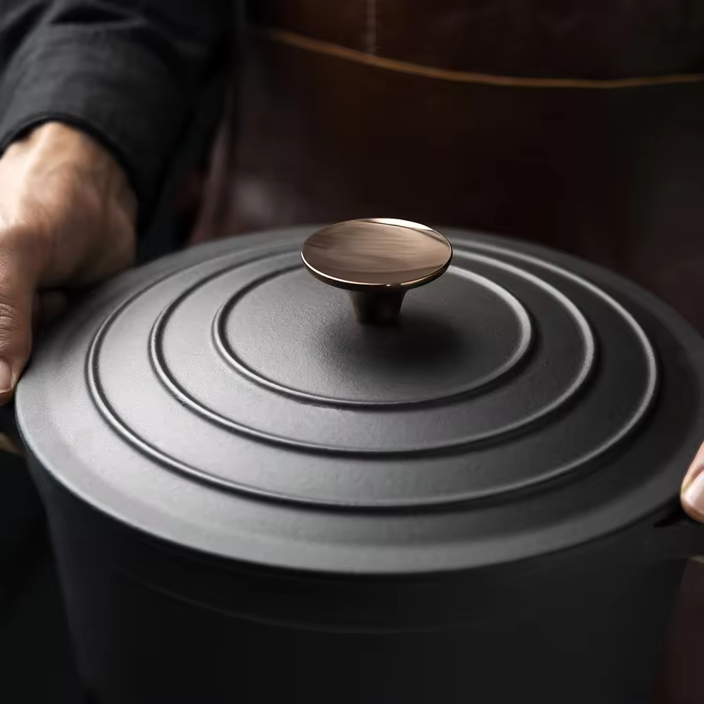 factory outlet 8pcs Matte Black Cast Iron Pans 2024 New Non Stick Cookware Sets Enamel Cast Iron casserole Set Cooking Pots