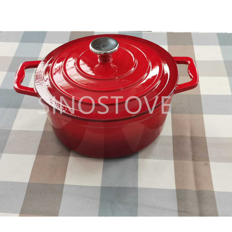 Enamel cast iron cookware set
