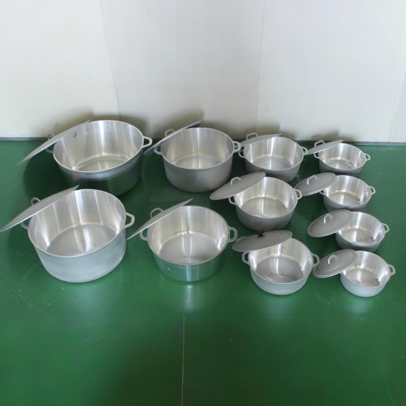 Heavy Duty Gravity cast Die-Cast Non-Stick Aluminum Cookware Set Casserole Cooking Pot