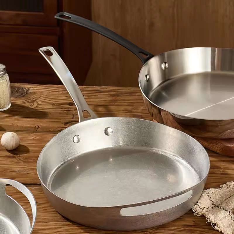 higher quality uncoated Vintage/glossy Alien Tri-ple Steel Steak Skillet Wok Fry Pan Cookware Set Saute Pan