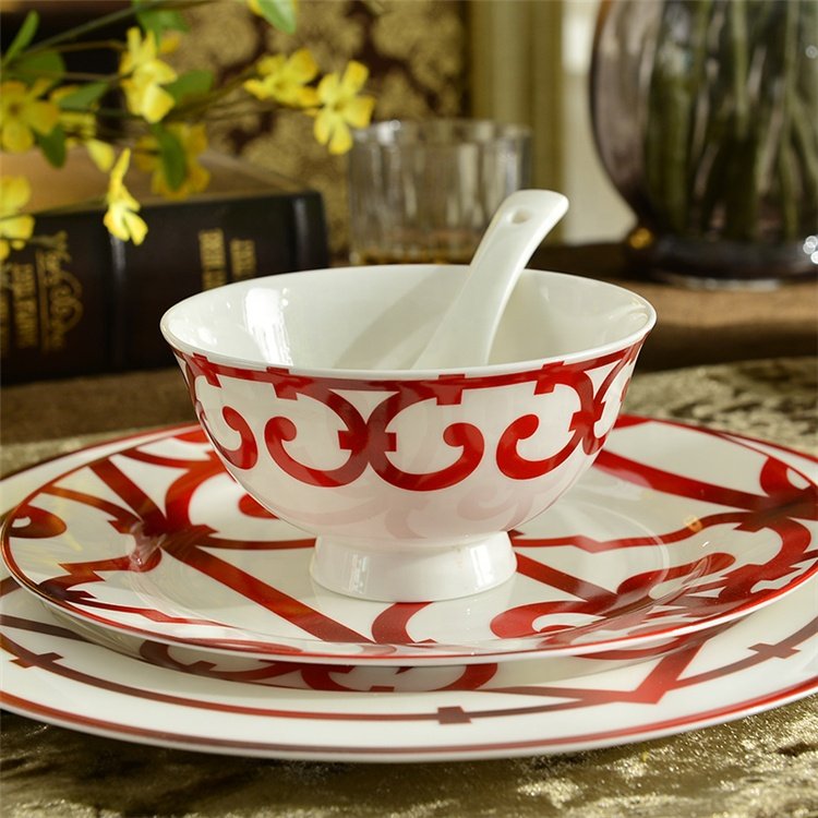 Hot Selling 58 Pcs Nordic Red Railing Patterns Paper-cut Art Dining Room Sets Porcelain Dinnerware Sets