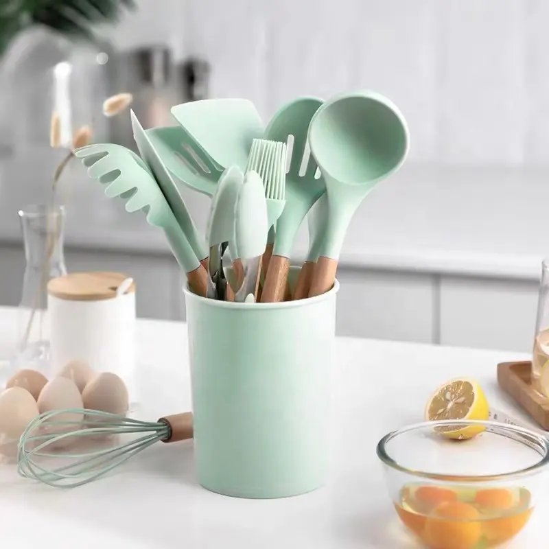 Heat Resistance Silicone Wooden Handle Spoon Spatula Turner Tongs Kitchen Utensils Set Kitchen Accessories Cookware Sets