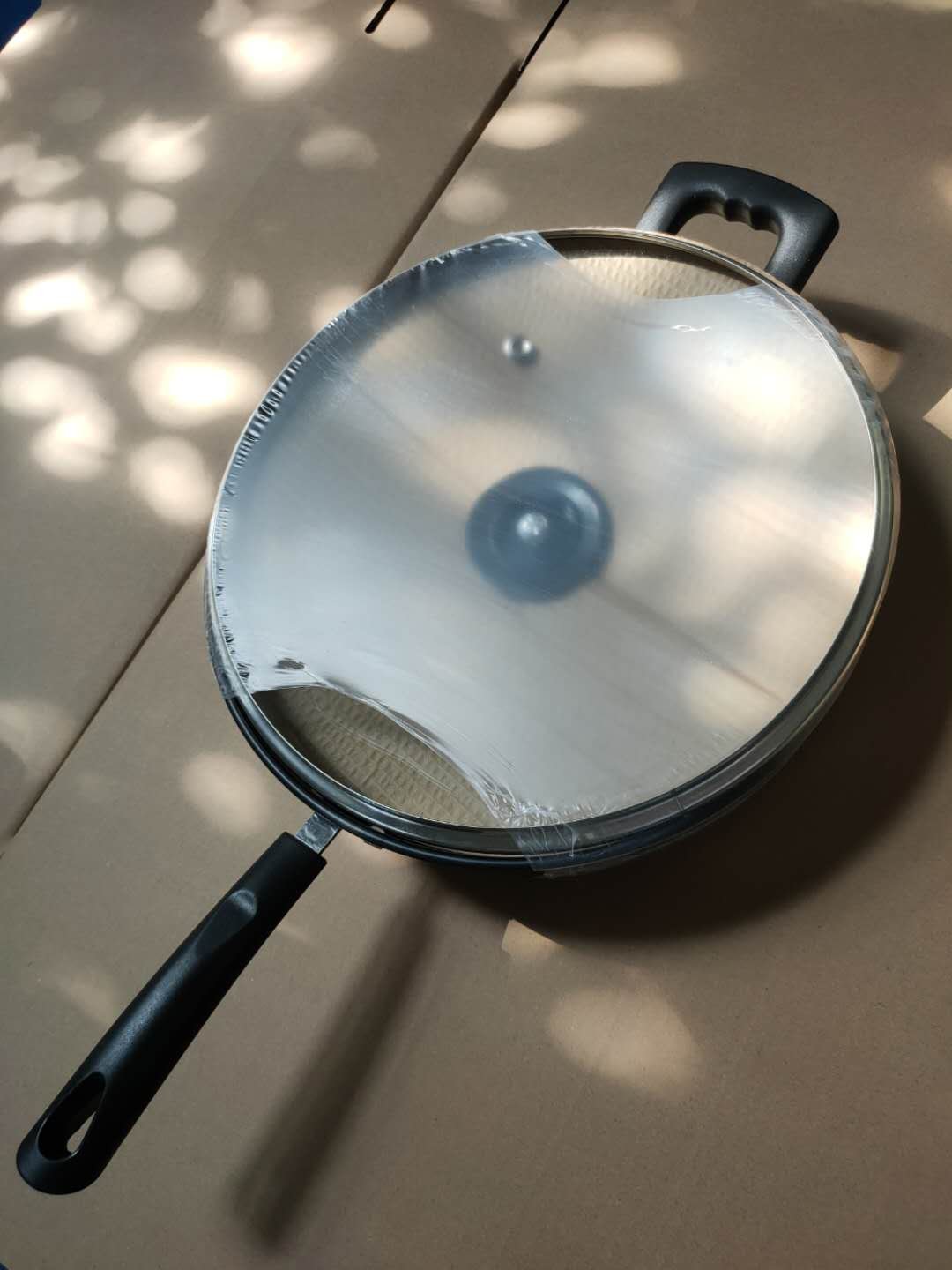 kitchen ware Hot Selling Skillet PanS 12'' Carbon Steel Saucepan Non Stick Coating Deep Frying Pan With Glass Lid
