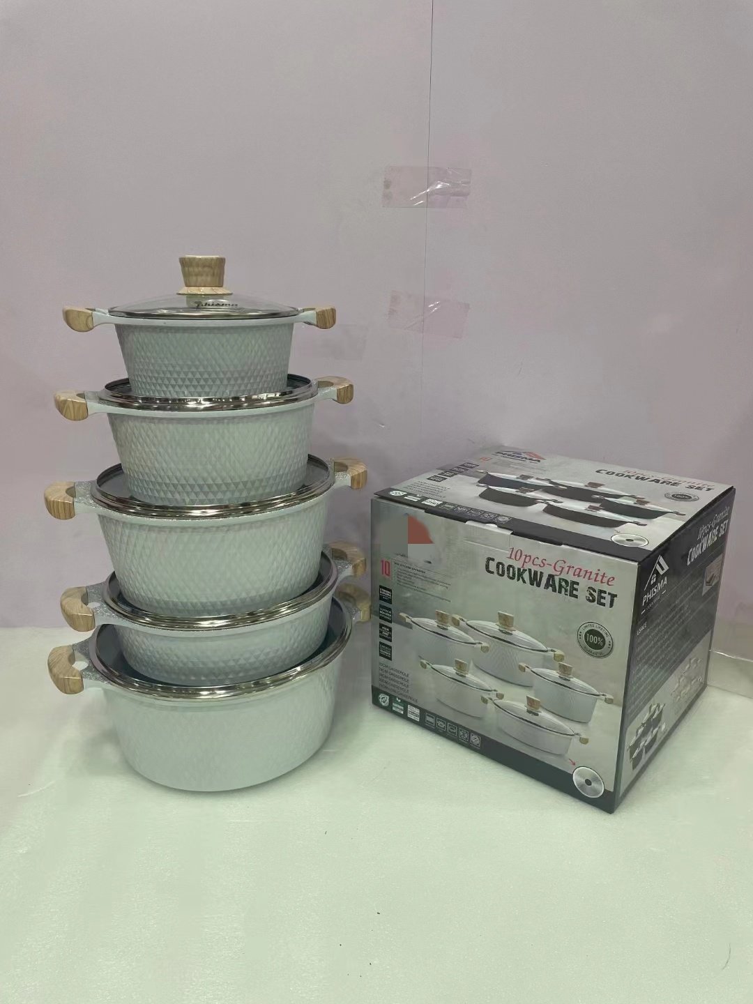 Hot Selling deep saucepot 10pcs aluminum die cast cookware sets with non-stick coating frypan