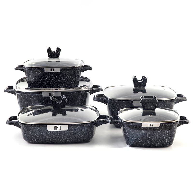 MGC Good Quality Hot Pot Set Nonstick Cookware Set Die Cast Ceramic White Metal Aluminum Customized Logo Color Box Europe