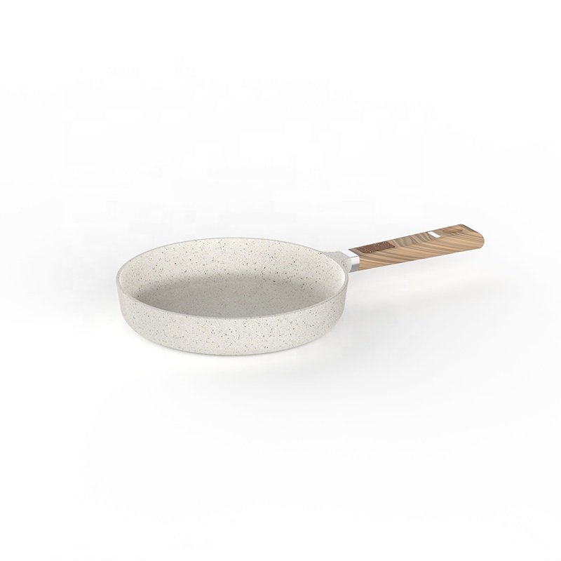 High quality aluminum non stick cookware set wooden handle